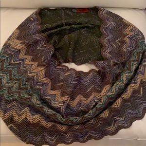 NWOT- Missoni infinity scarf, chevron zigzag, scalloped trim. Perfect fall color